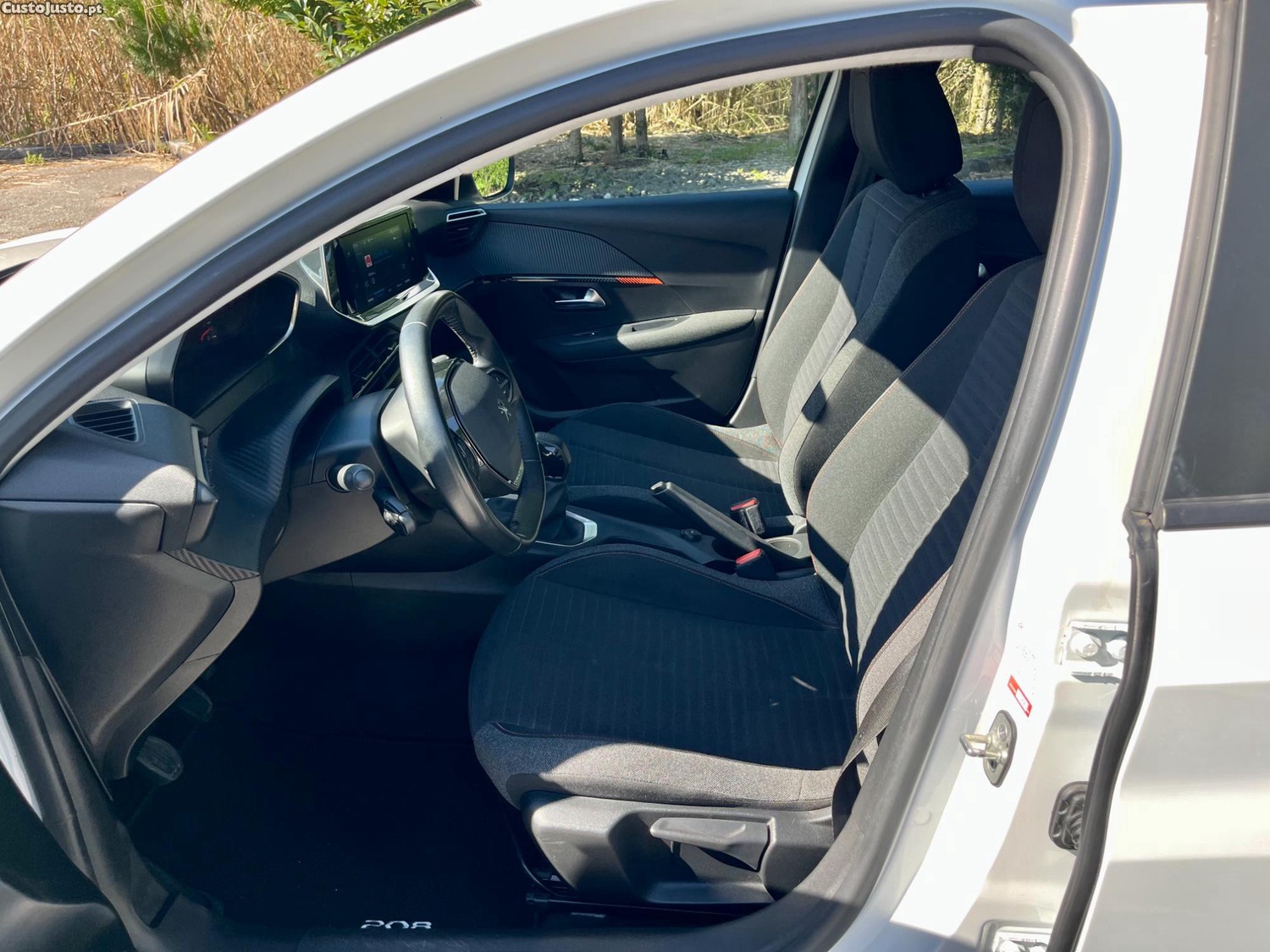 Peugeot 208 1.2 PureTech Active Pack — fotografia 6