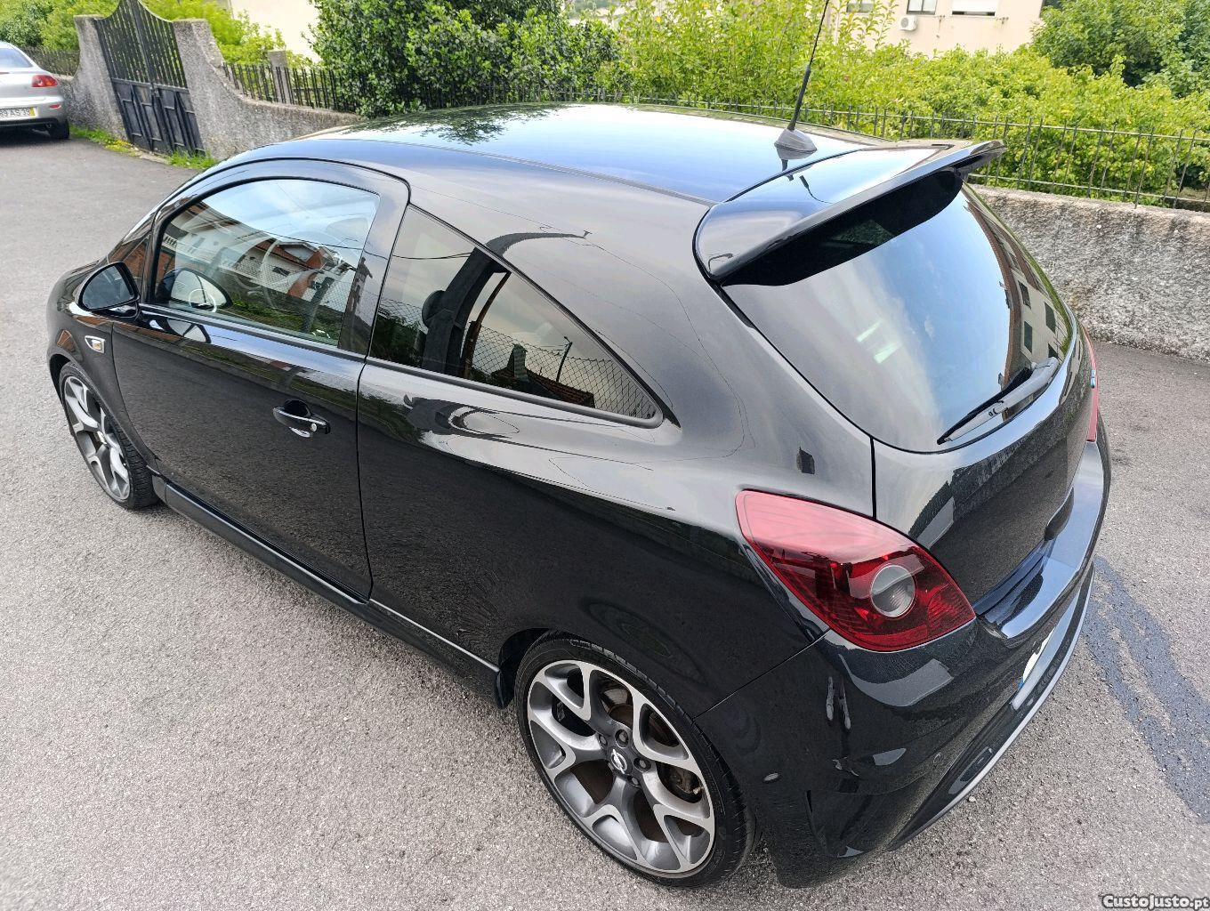 Opel Corsa OPC - 12 — photo 4