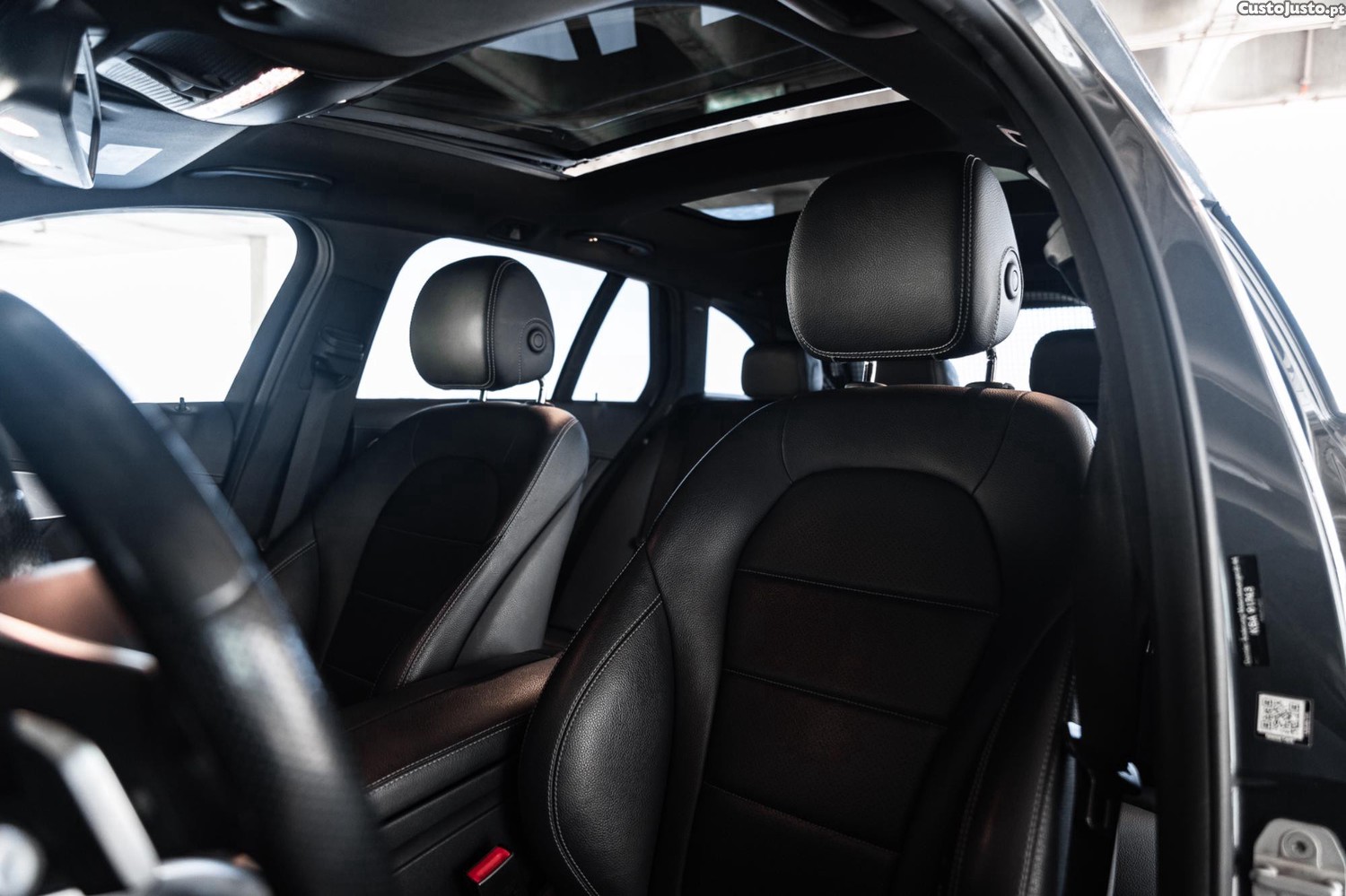 Mercedes-Benz C 220 CDI AMG Line — fotografia 4