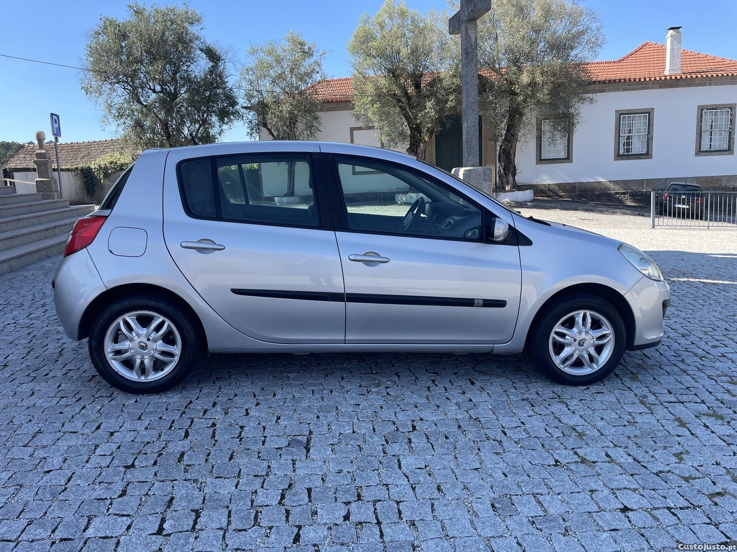 Renault Clio 1.2 — fotografia 4