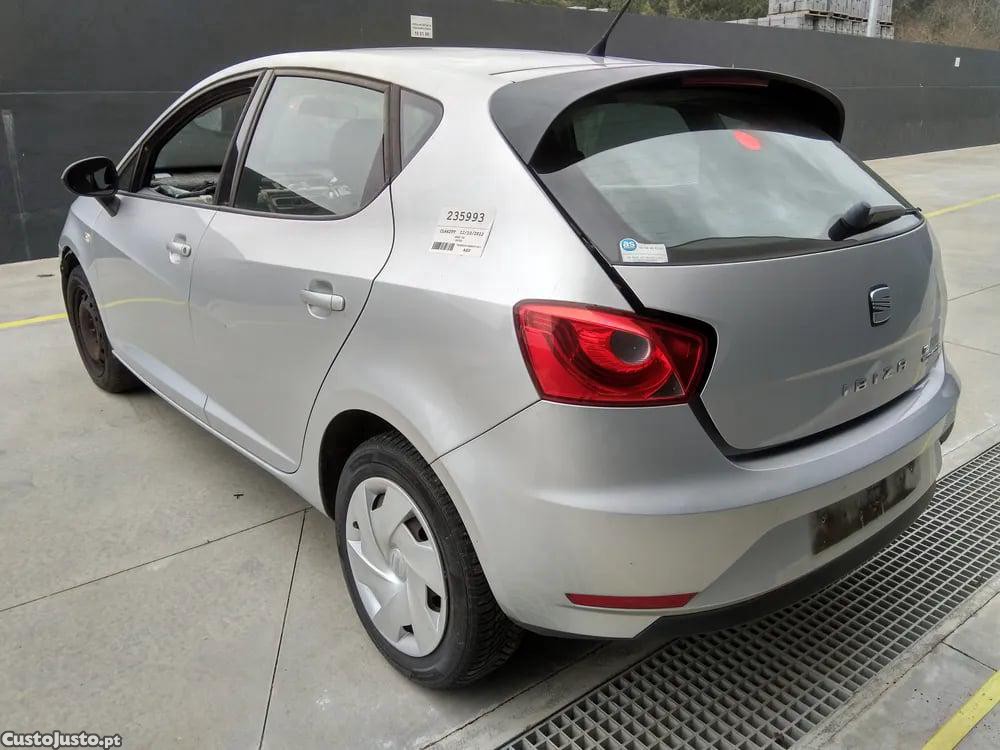 Seat Ibiza 1.2 TDI (55 kW / 75 cv) [06.2010 - 05.2015] — photo 4