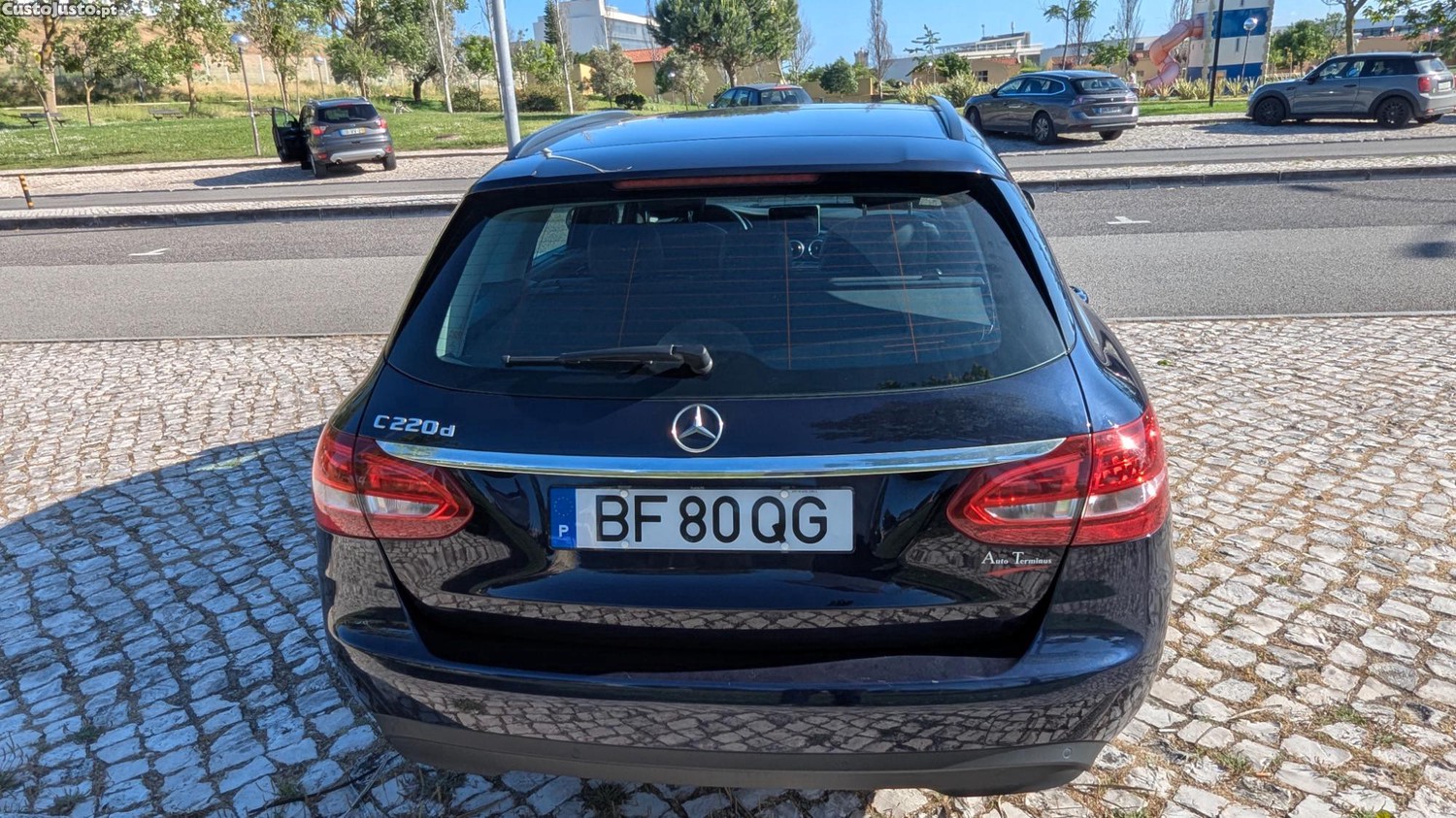 Mercedes-Benz C 220 220 D — fotografia 5