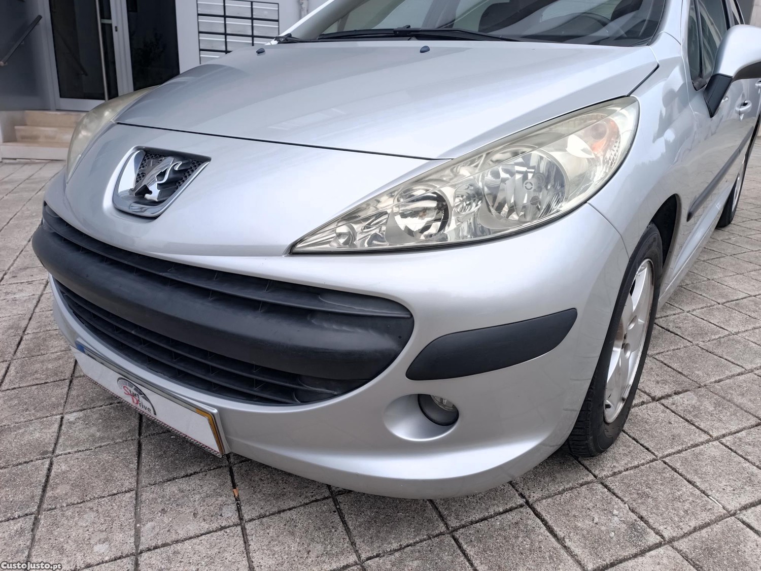 Peugeot 207 1.4 hdi 5portas 2006 iuc barato - 06 foto 4