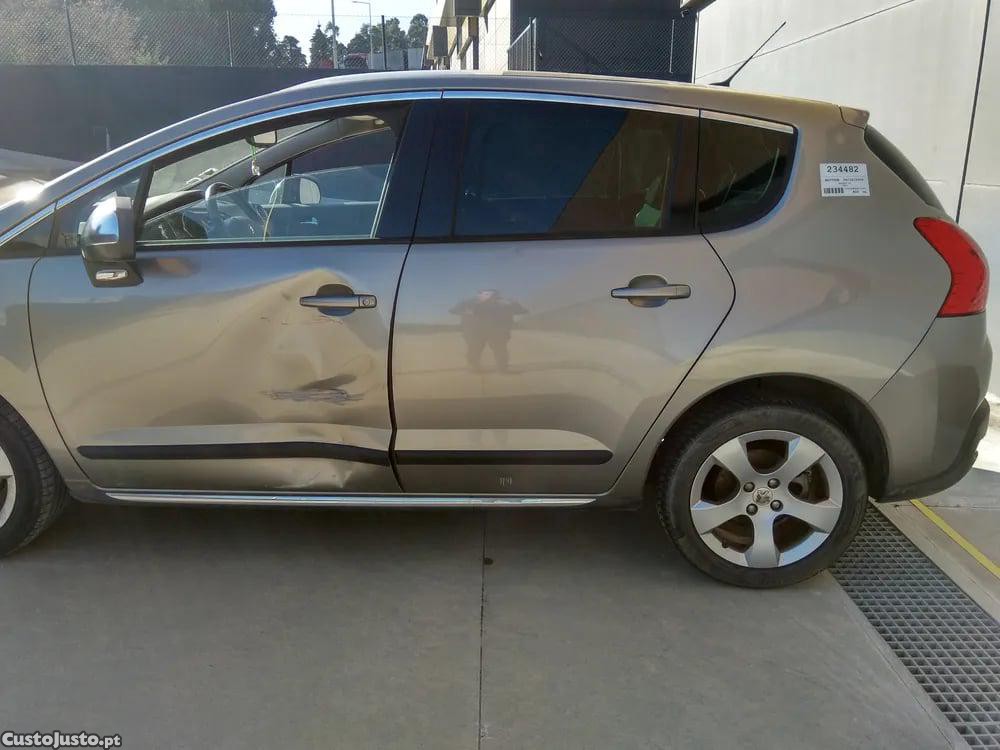 Peugeot 3008 1.6 HDi (80 kW / 109 cv) [06.2009 - 08.2016] - 09 foto 3