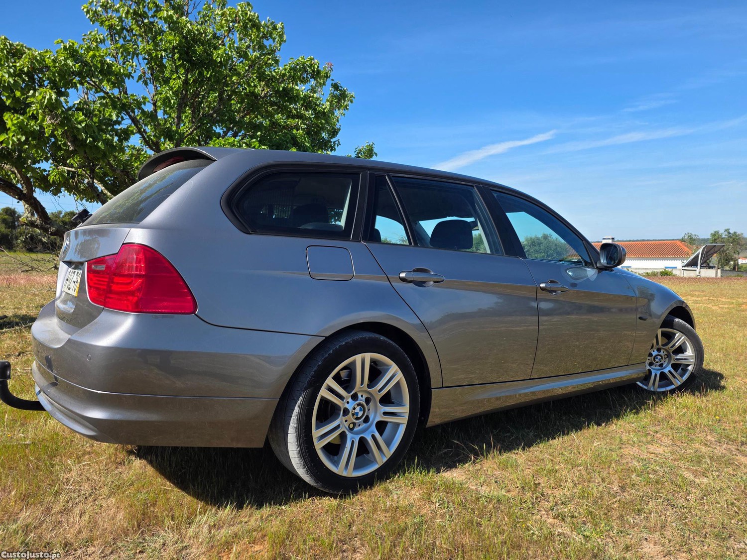 BMW 320 Touring 177cv — fotografia 14