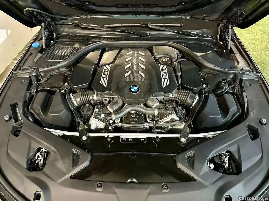 BMW 850 Xdrive — fotografia 6