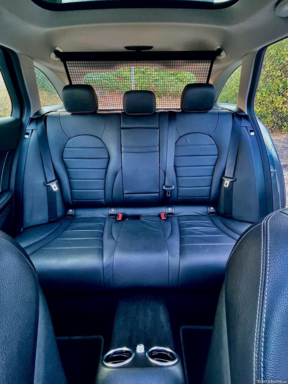 Mercedes-Benz C 180 d Aut. — fotografia 5