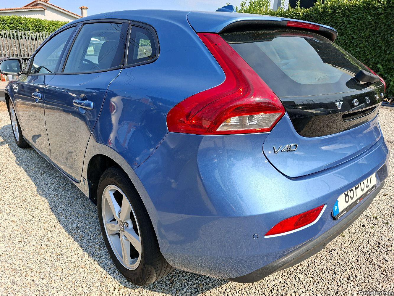 Volvo V40 1.6 D — fotografia 10