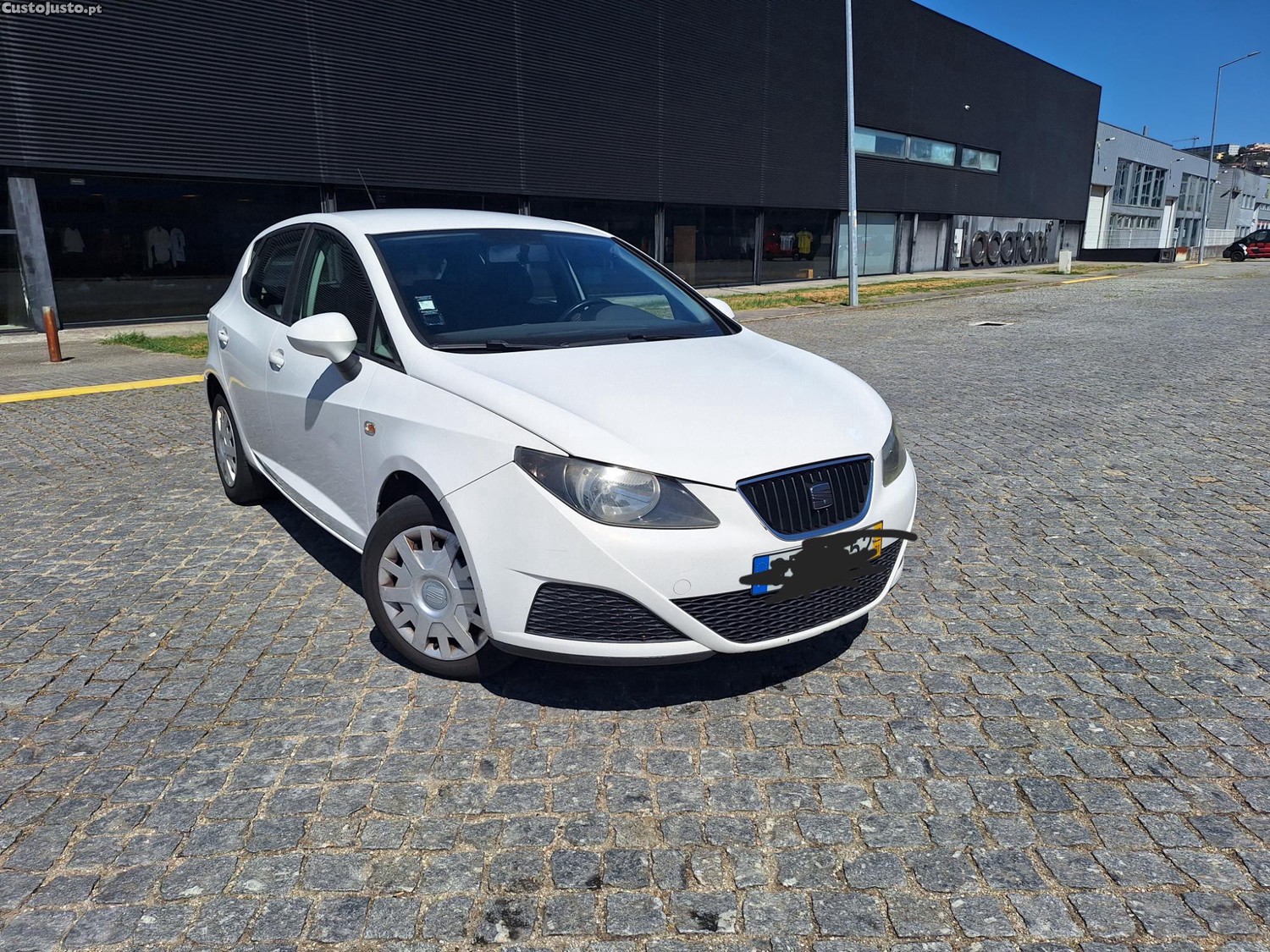 SEAT Ibiza Confort — fotografia 9