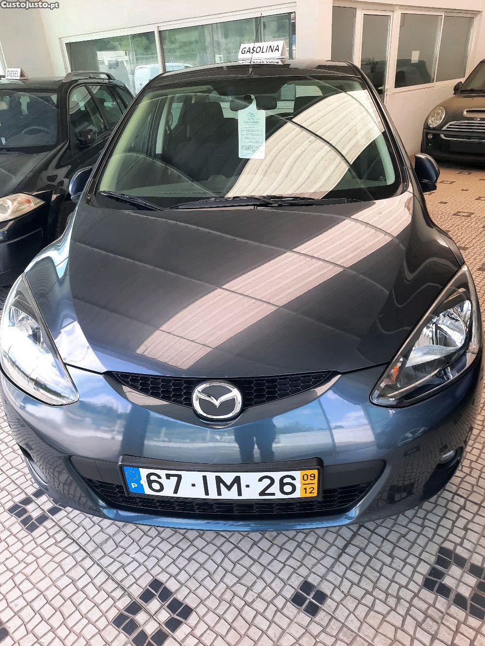 Mazda 2 exclusive active — fotografia 4