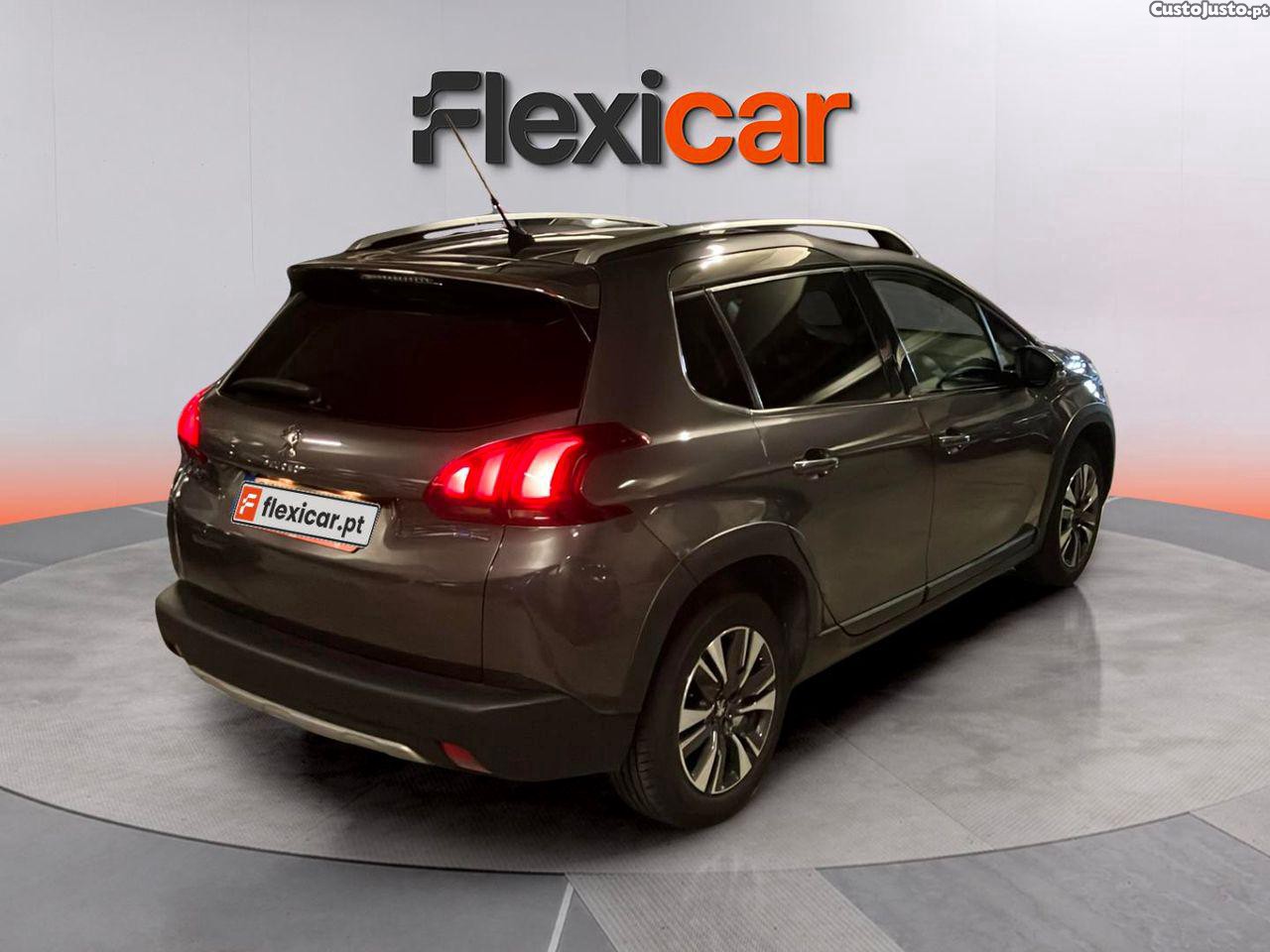 Peugeot 2008 PureTech 110 Stop&Start EAT6 Allure - 17 — photo 4