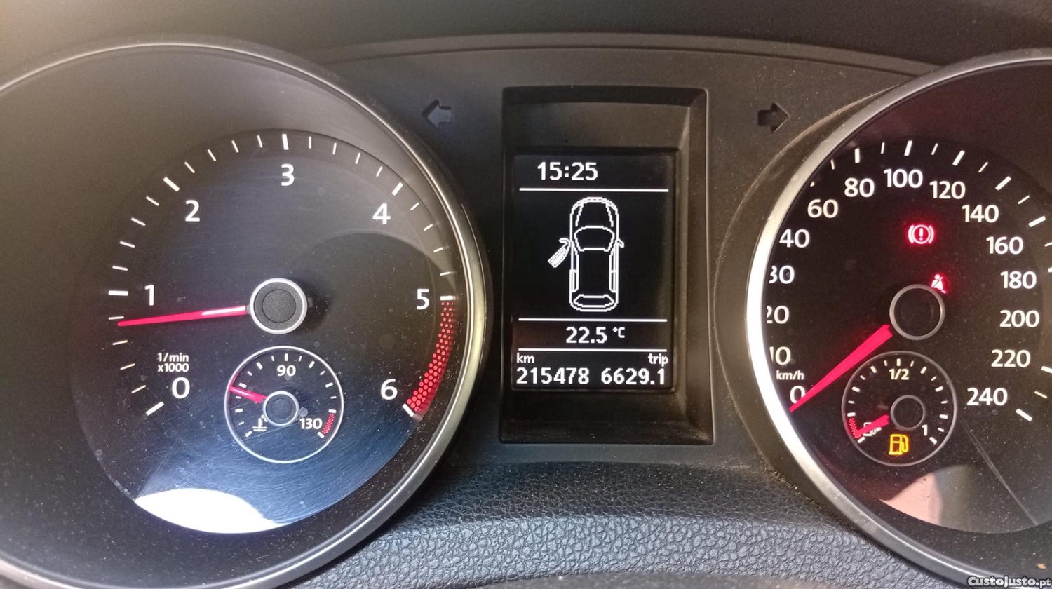 Volkswagen Golf Variant 1.6 TDi Highline — fotografia 3