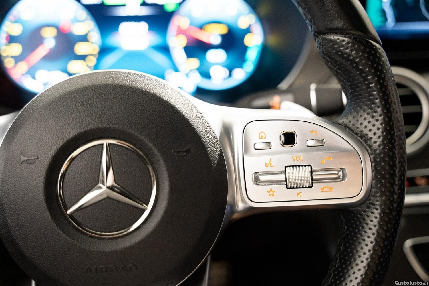 Mercedes-Benz C 300 de AMG Line — fotografia 12