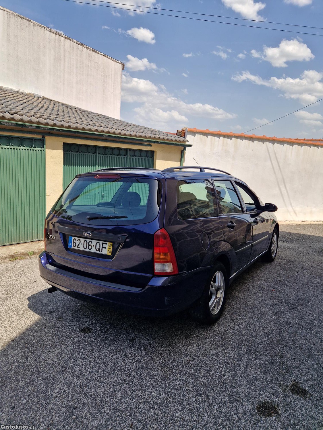 Ford Focus 1.4 — fotografia 5