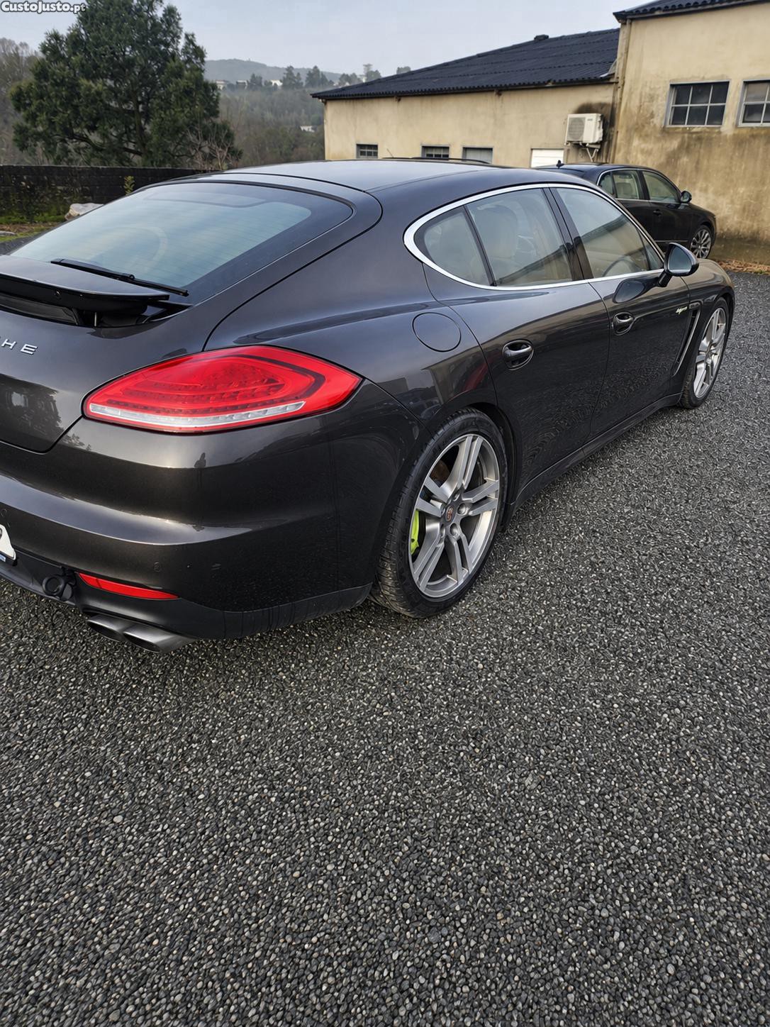 Porsche Panamera S E-Hybrid — fotografia 10