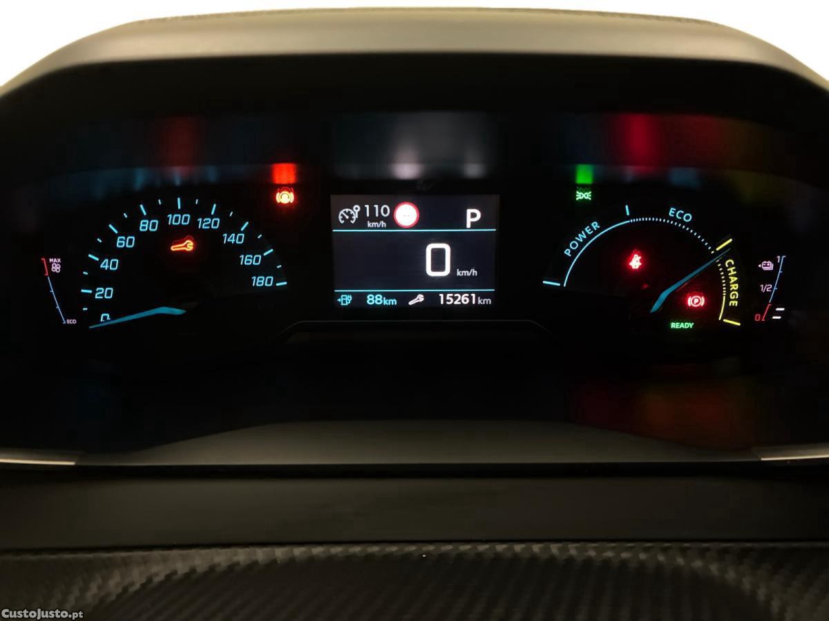 Peugeot 208 50 kWh Active Pack — fotografia 7