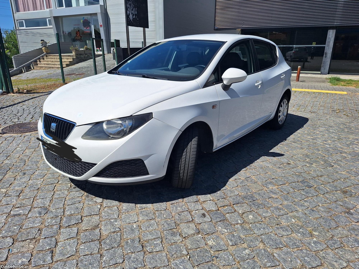 SEAT Ibiza Confort — fotografia 8