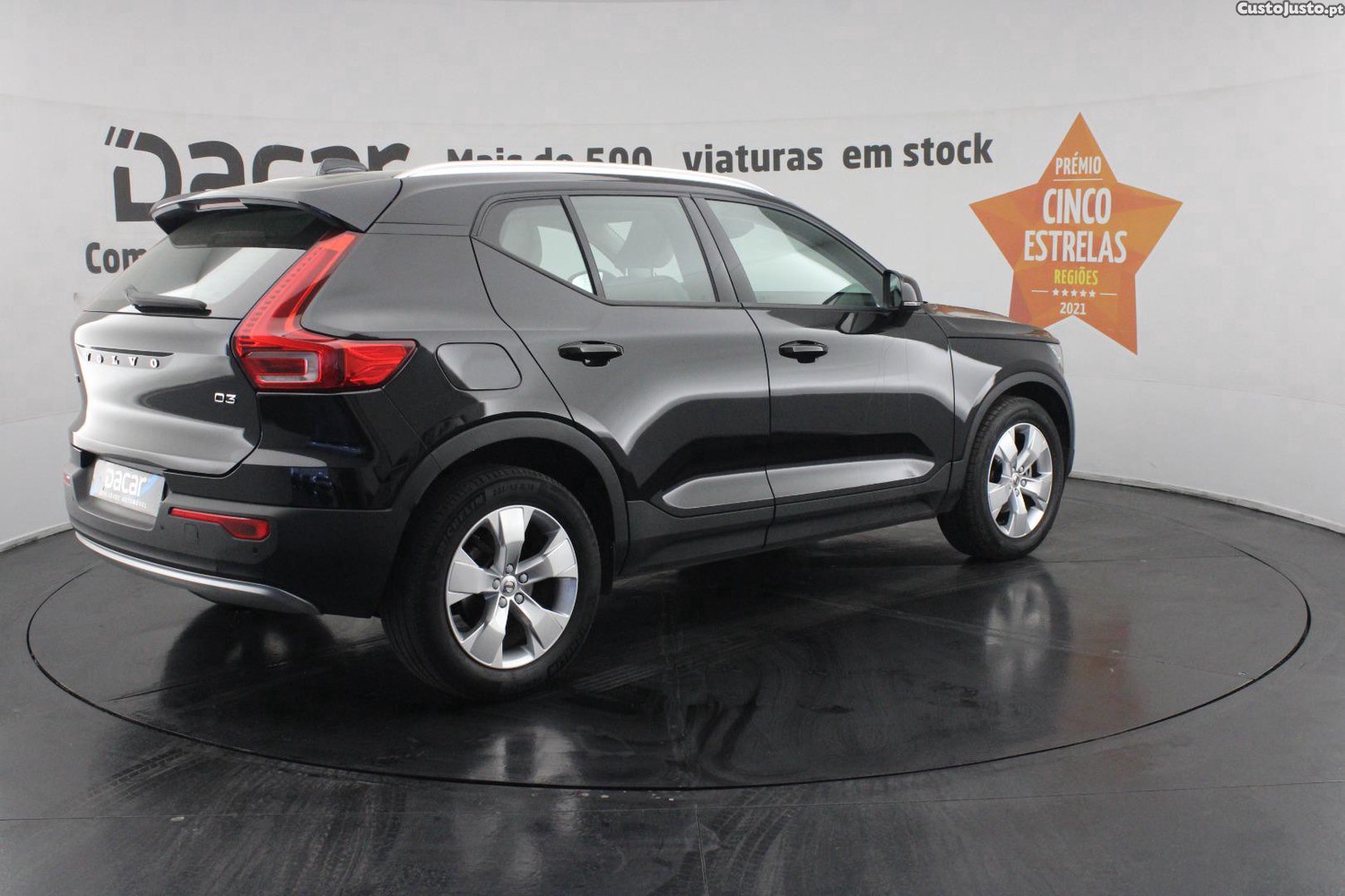 Volvo XC 40 2.0 D3 MOMENTUM PLUS GEARTRONIC (AUTO) — fotografia 33