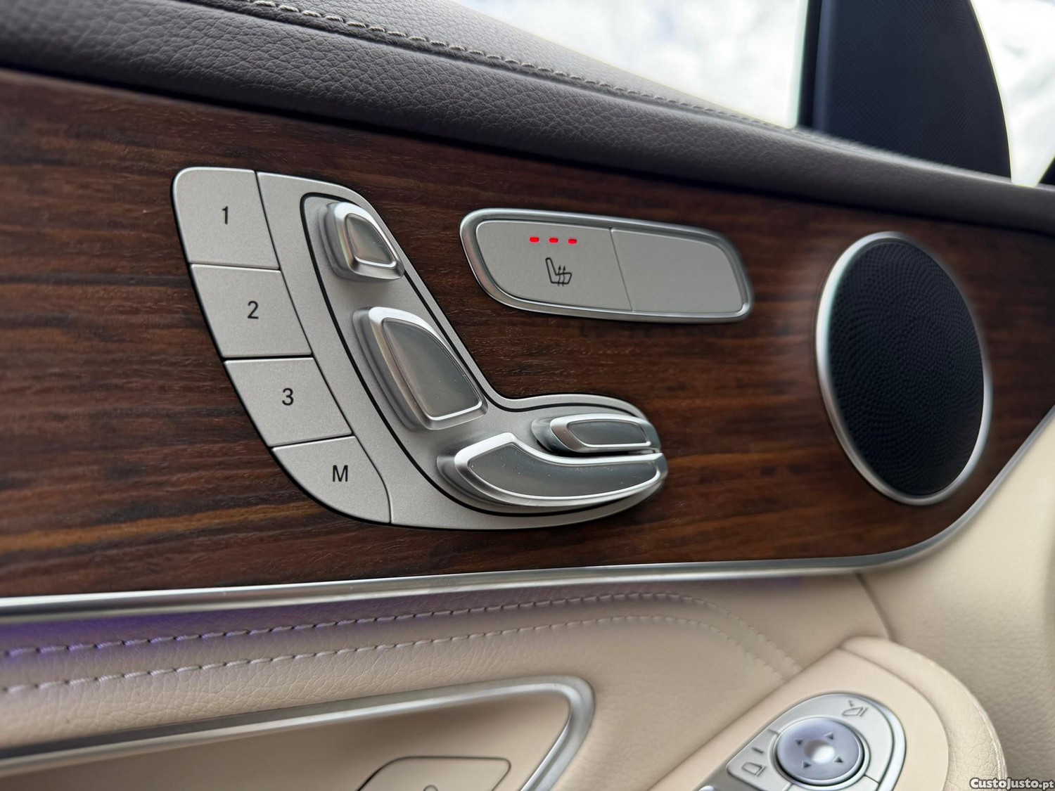 Mercedes-Benz GLC 300 de 4Matic — fotografia 11