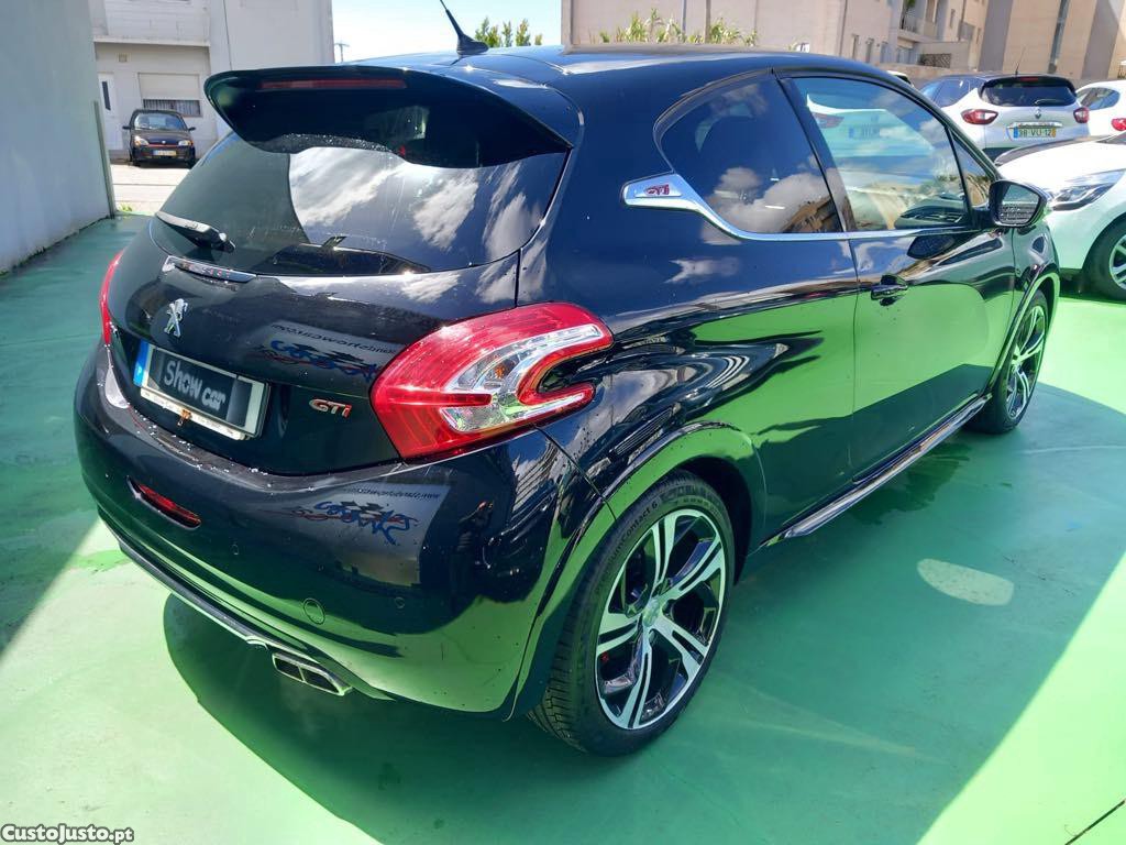 Peugeot 208 1.6 THP GTi — fotografia 14
