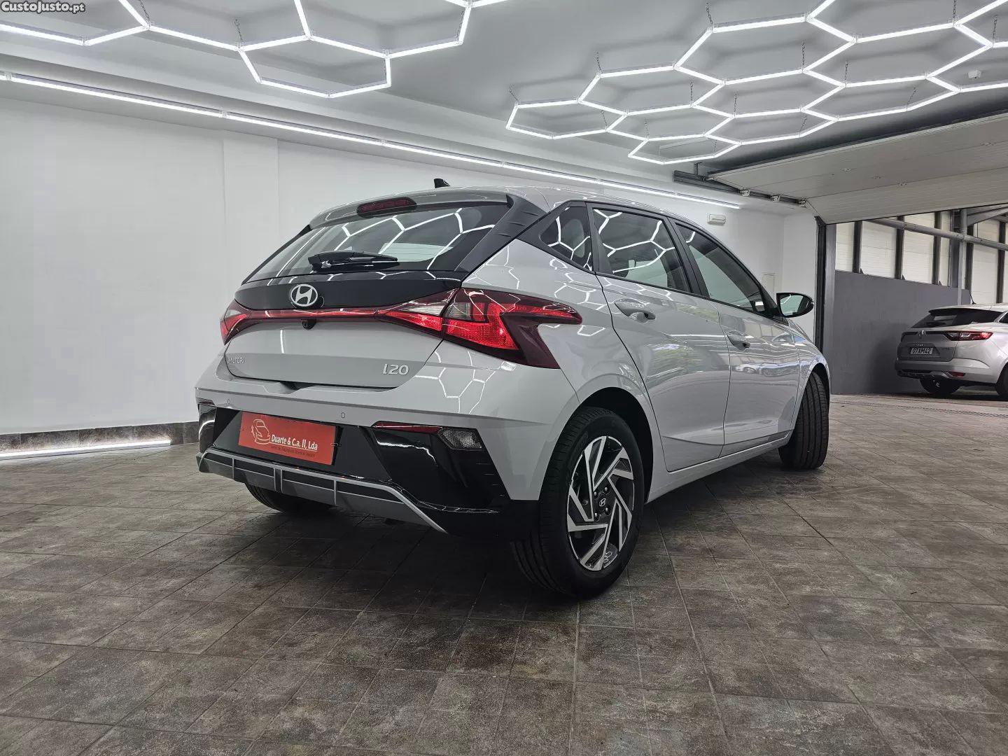 Hyundai i20 1.0 t-gdi comfort — fotografia 16