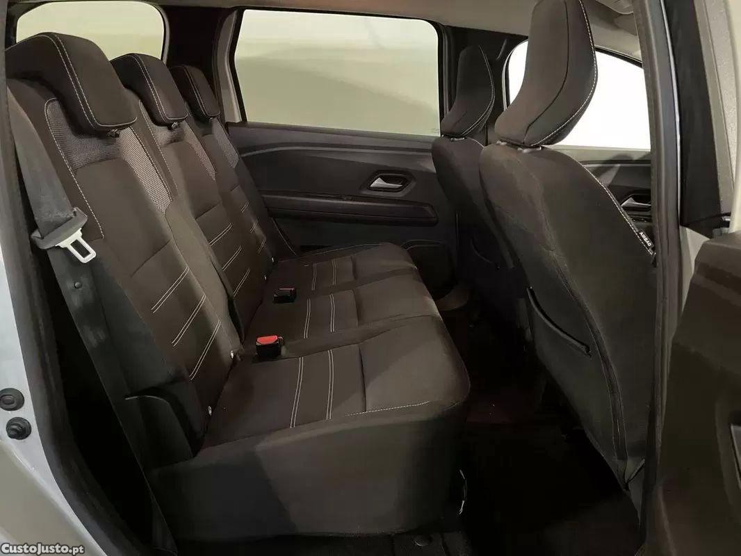 Dacia Jogger 1.0 eco-g comfort 7l bi-fuel — fotografia 14