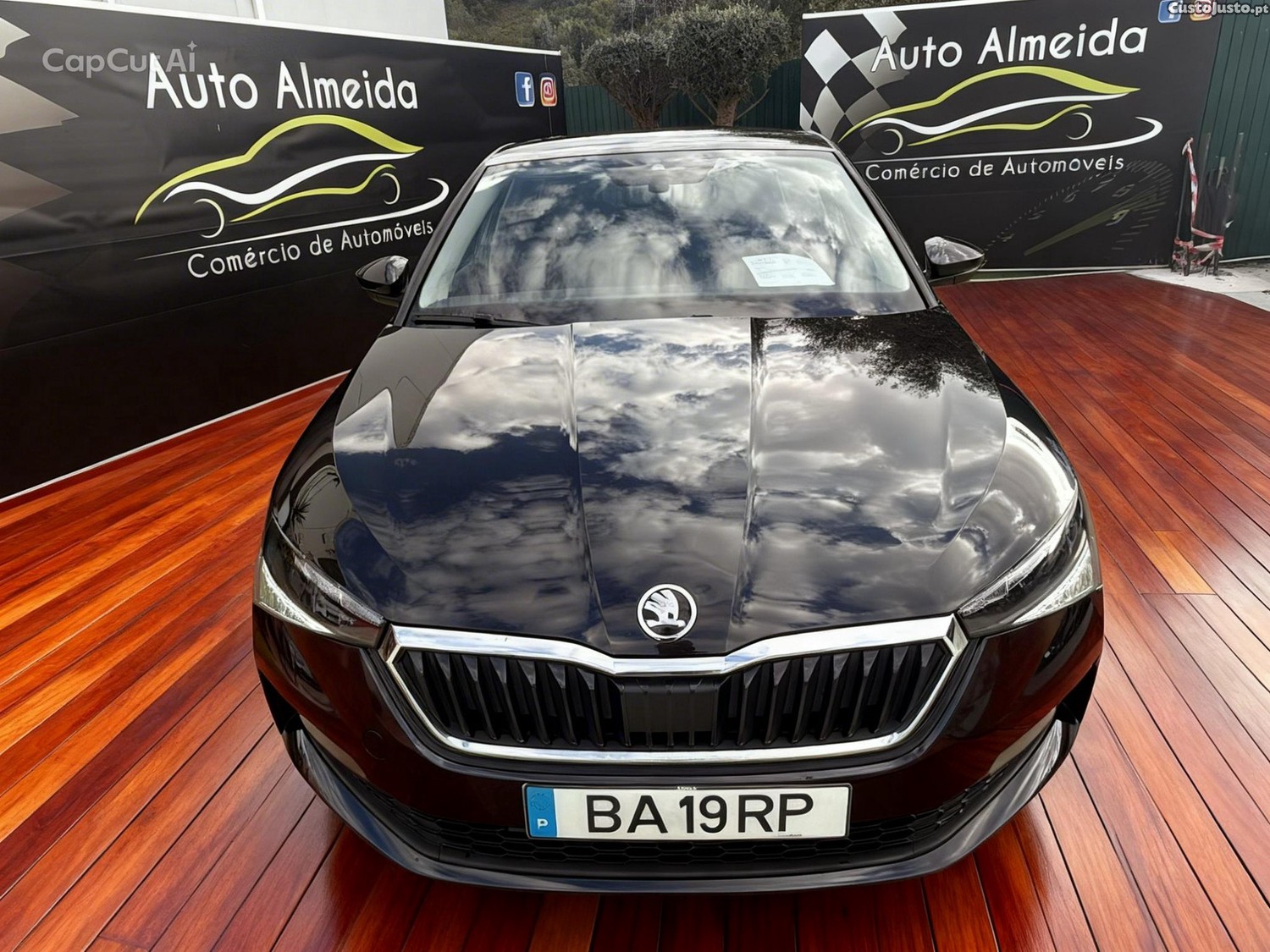 Skoda Scala 1.0 TSI Ambition — fotografia 15