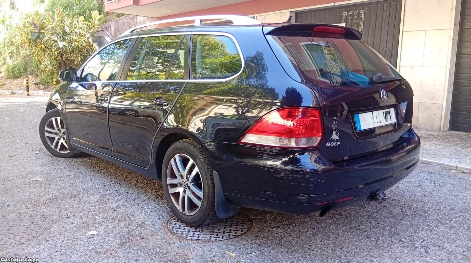 Volkswagen Golf Variant 1.6 TDi Highline — fotografia 11
