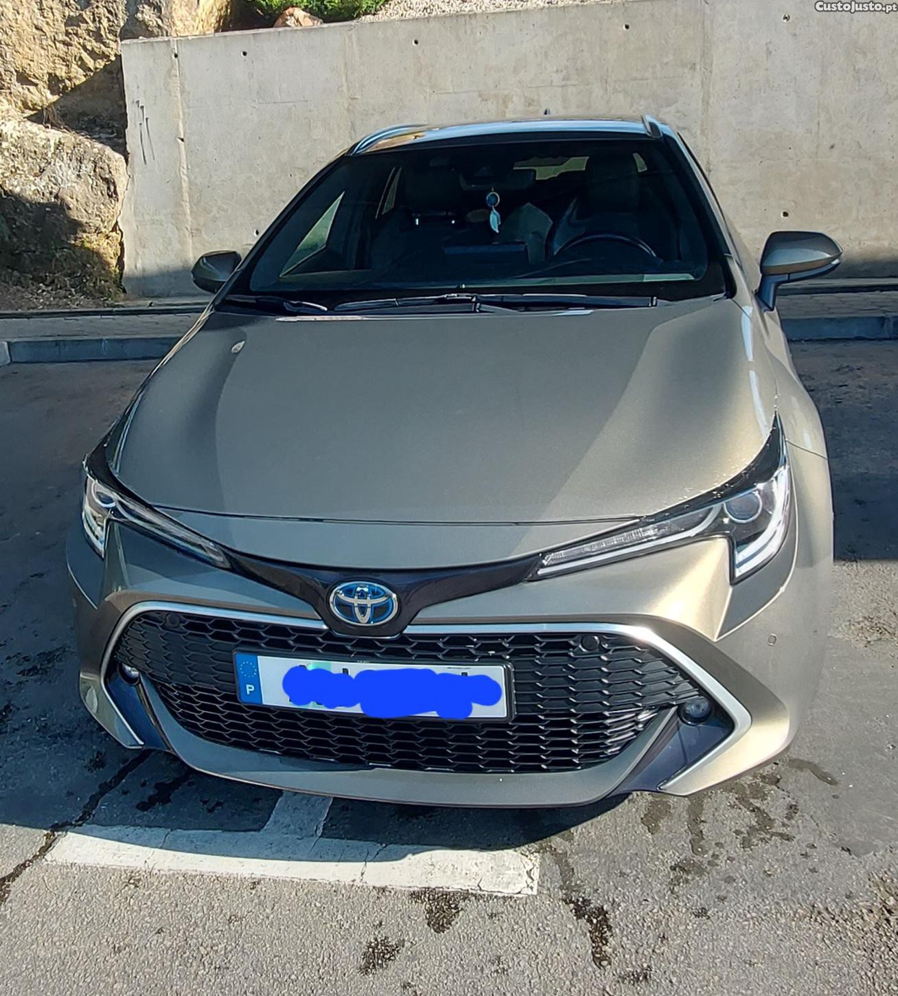 Toyota Corolla Touring sports exclusive — fotografia 2