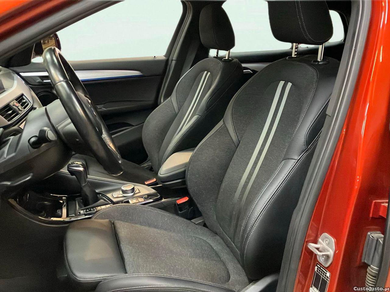 BMW X2 25 e xDrive Pack M — fotografia 13