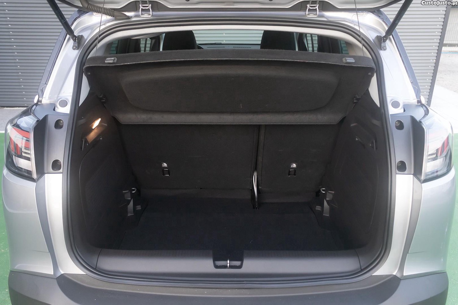 Opel Crossland X 1.2 Edition — fotografia 2