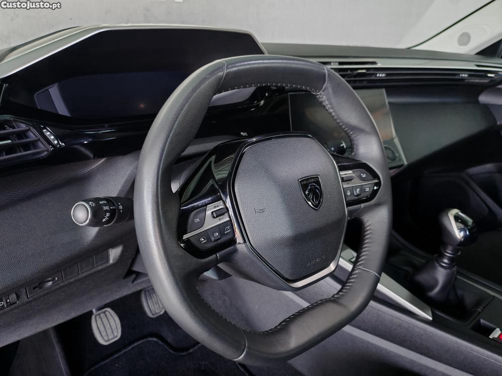 Peugeot 308 1.5 BlueHDi Active P — fotografia 3