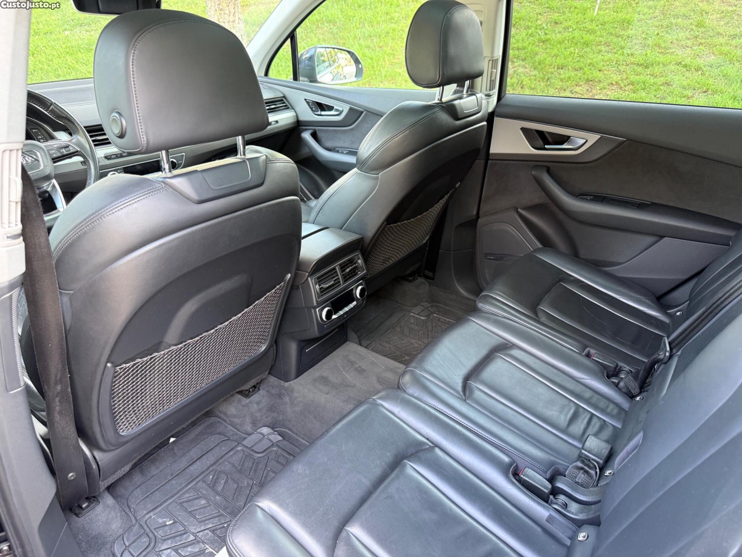 Audi Q7 3.0 TDI Quattro S-Line — fotografia 2