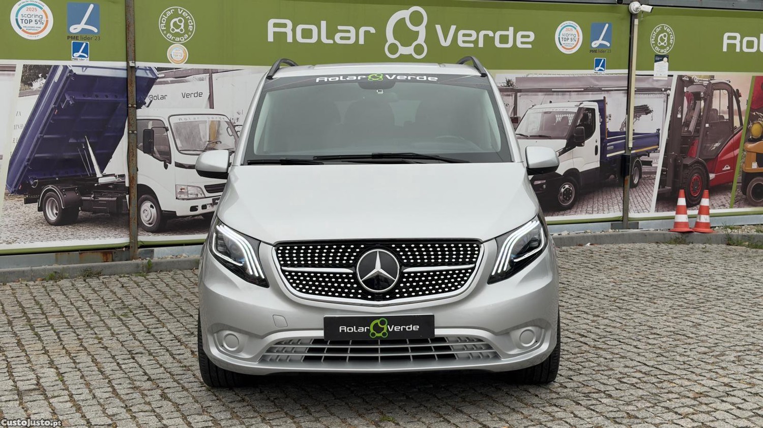 Mercedes-Benz Vito Tourer 9 LUGARES — fotografia 19