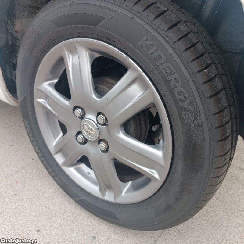 Toyota iQ 1.0 VVT-i FULL EXTRAS — fotografia 2