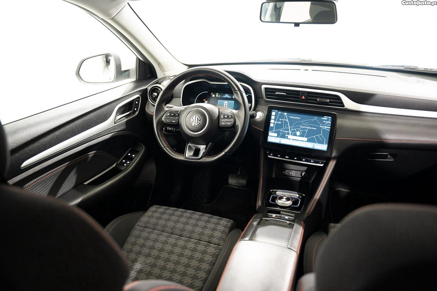 MG ZS EV 50.3 kWh Comfort — fotografia 17