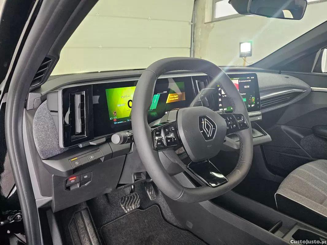 Renault Mégane Ev40 equilibre — fotografia 8