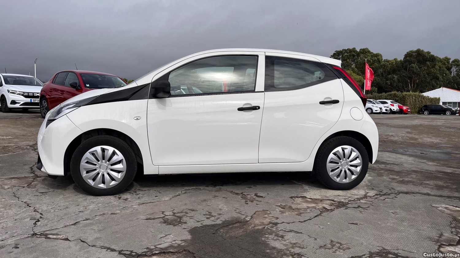 Toyota Aygo 1.0 VVT — fotografia 5