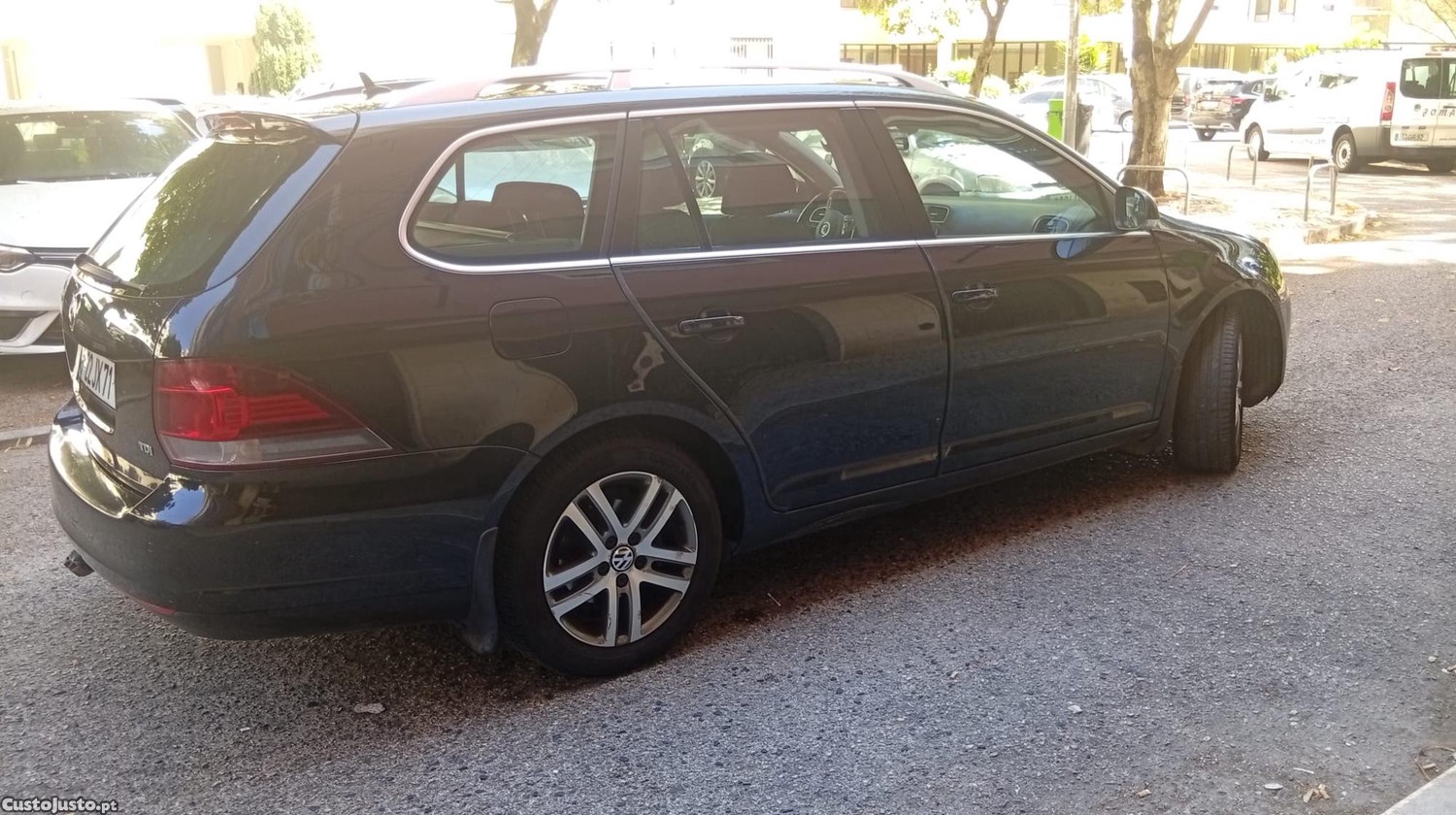 Volkswagen Golf Variant 1.6 TDi Highline — fotografia 10