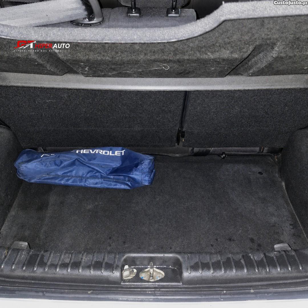 Chevrolet Aveo 1.2 L — fotografia 4