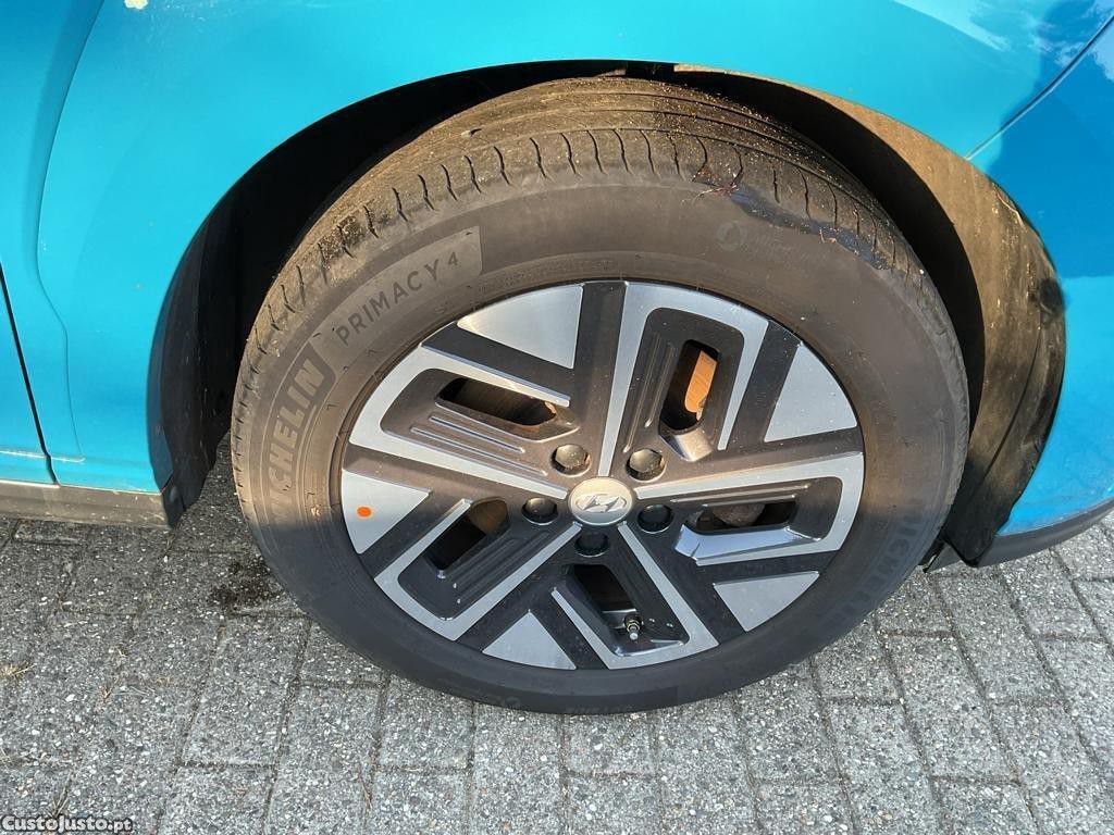 Hyundai Kauai EV PREMIUM — fotografia 8