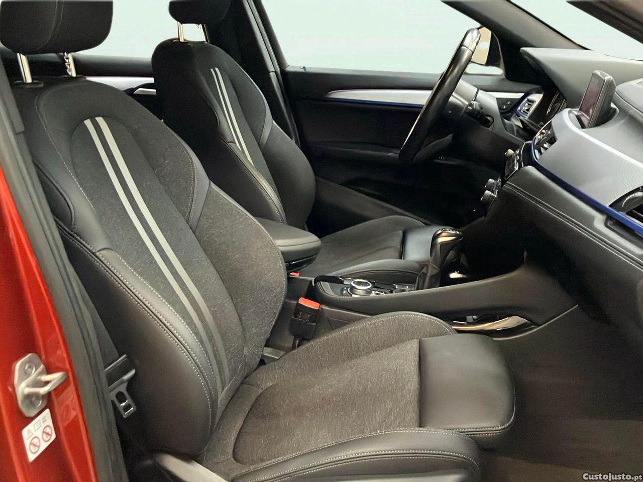 BMW X2 25 e xDrive Pack M — fotografia 12