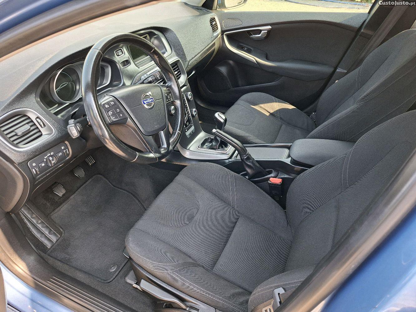 Volvo V40 1.6 D — fotografia 6