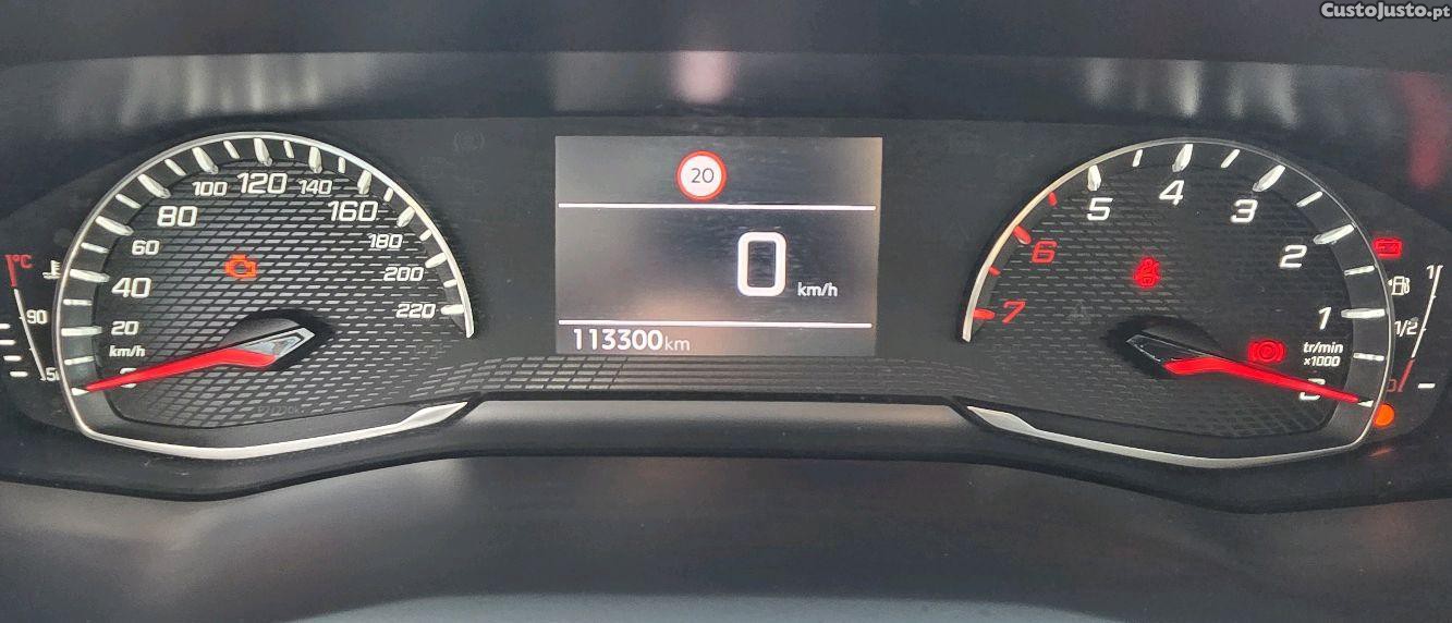 Peugeot 2008 1.5 Hdi — fotografia 6