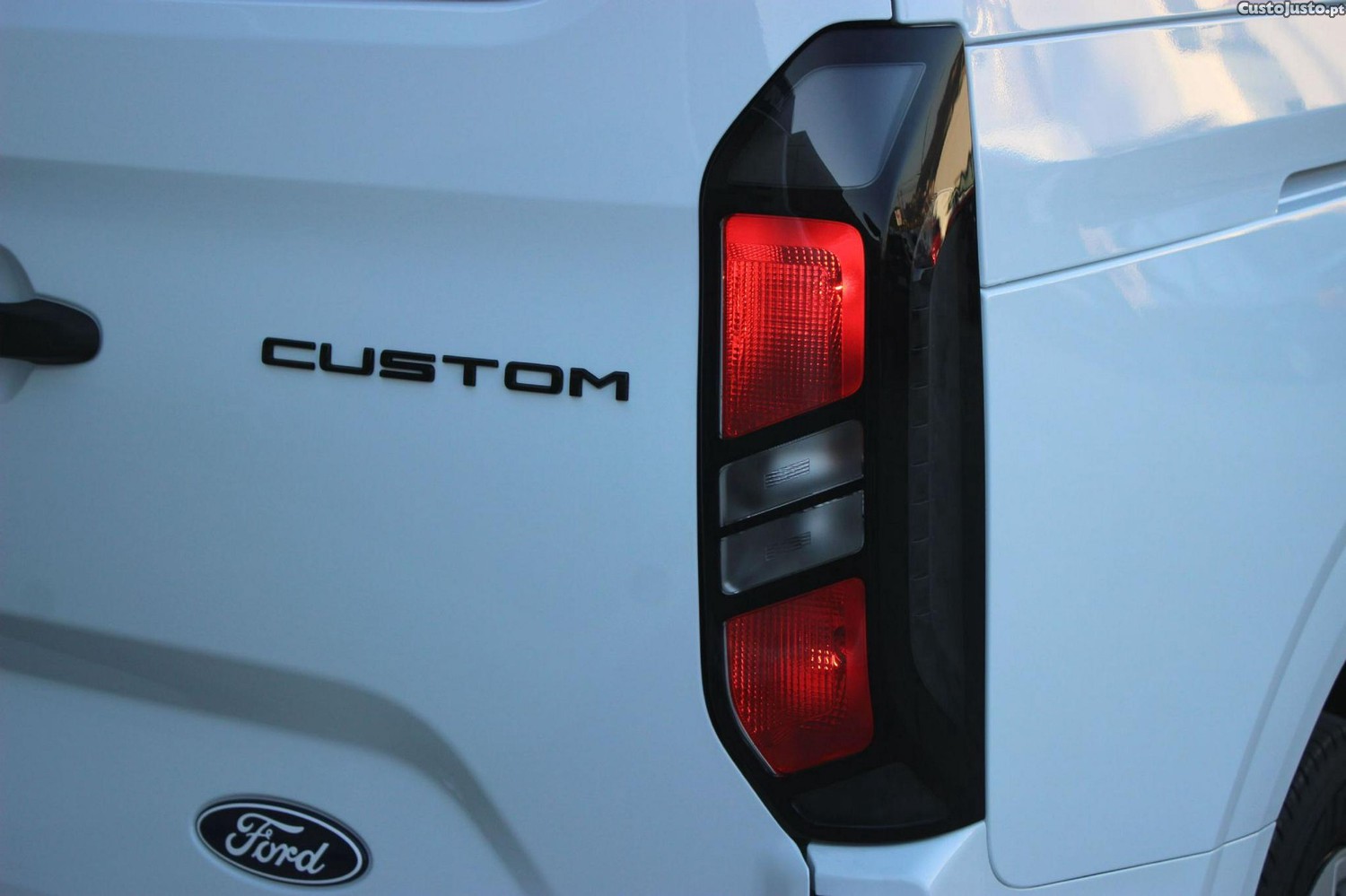 Ford Transit Custom 320 L2 2.0 EcoBlue Trend — fotografia 24