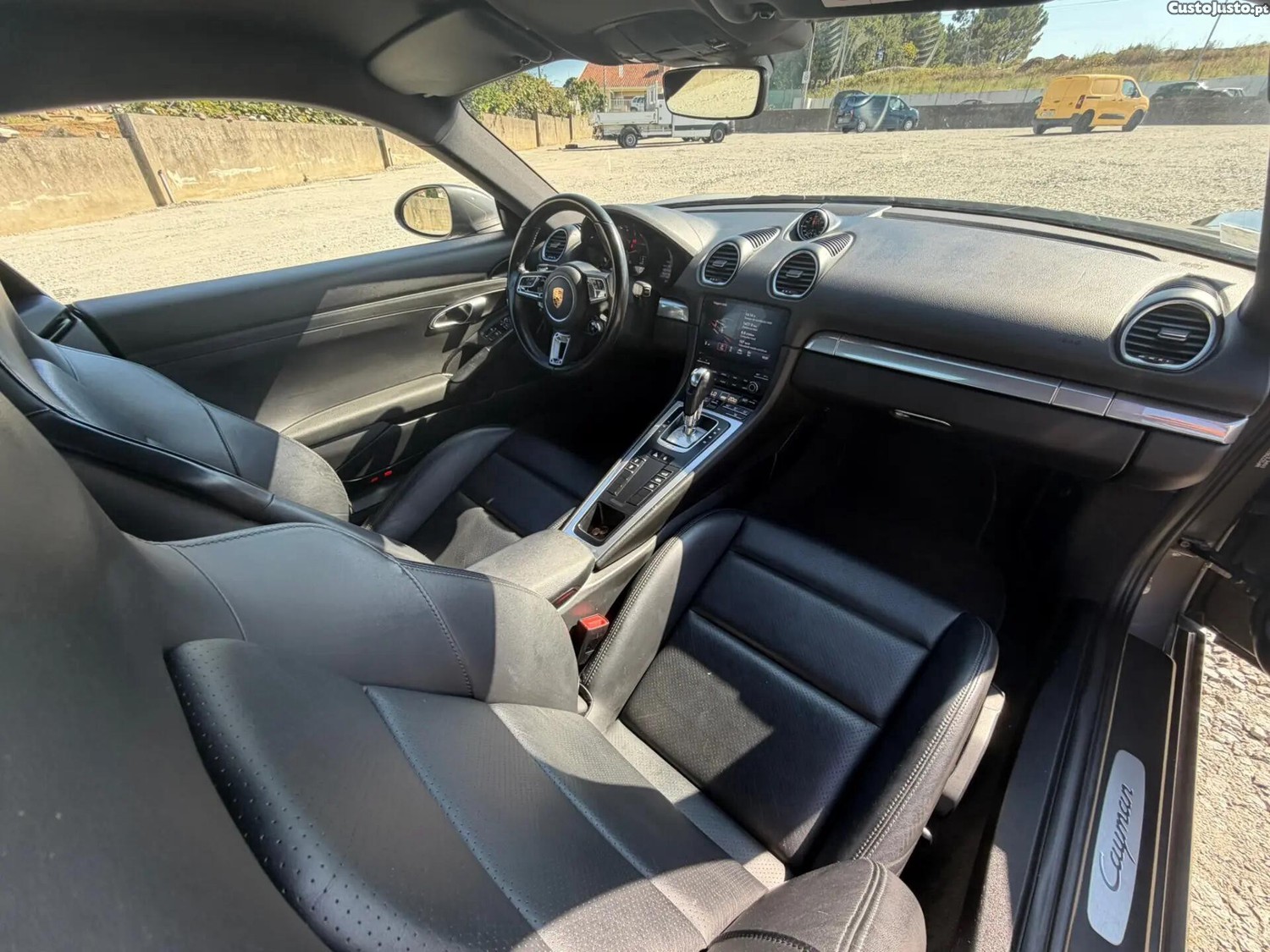 Porsche Cayman 2.0 Style Edition PDK — fotografia 4