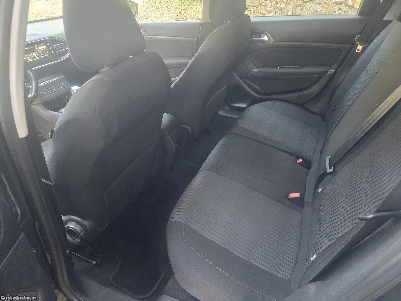 Peugeot 308 SW 1.6 Hdi — fotografia 5