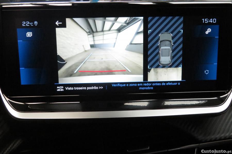Peugeot 2008 1.2 PureTech Allure — fotografia 18
