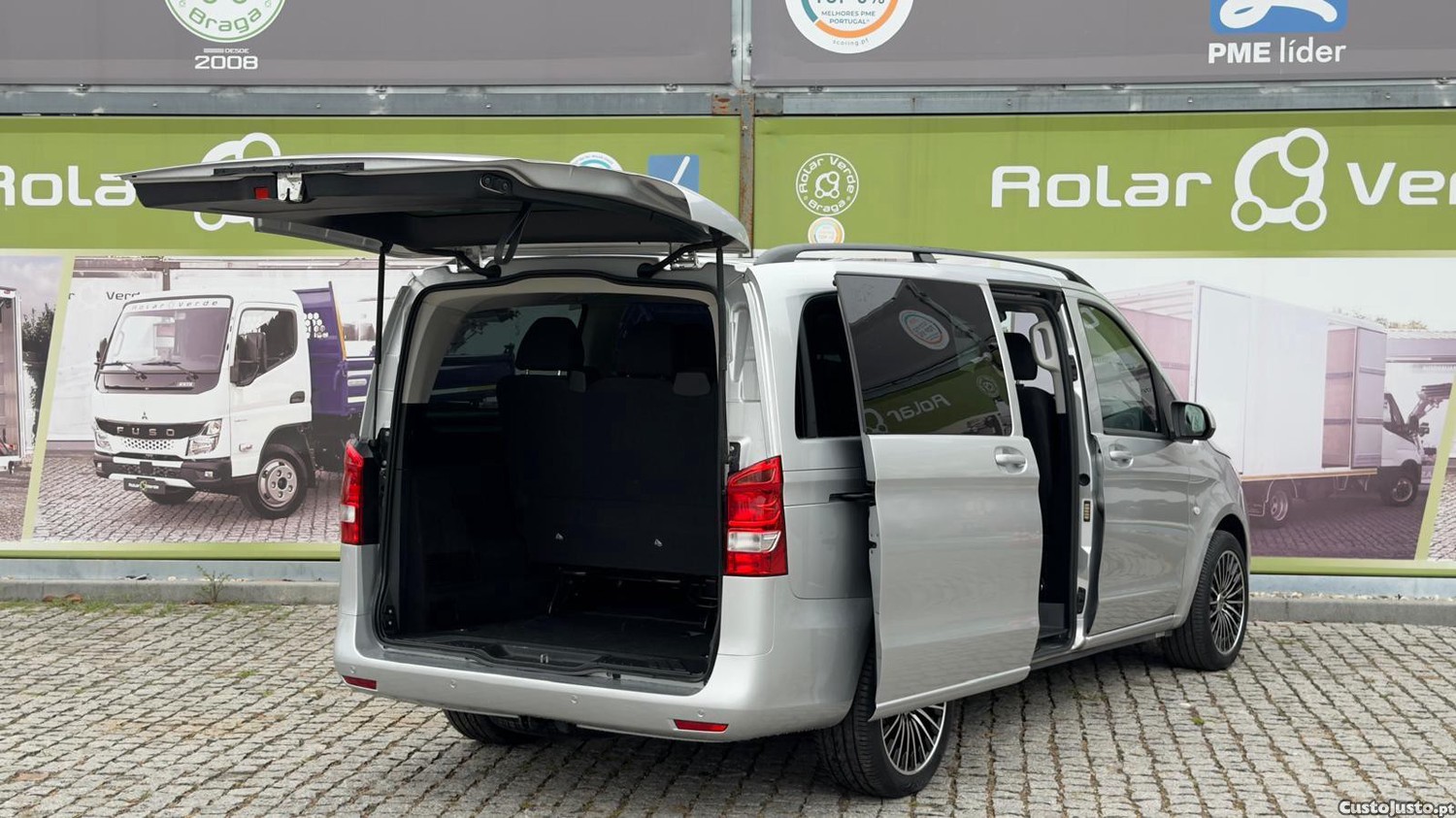 Mercedes-Benz Vito Tourer 9 LUGARES — fotografia 18
