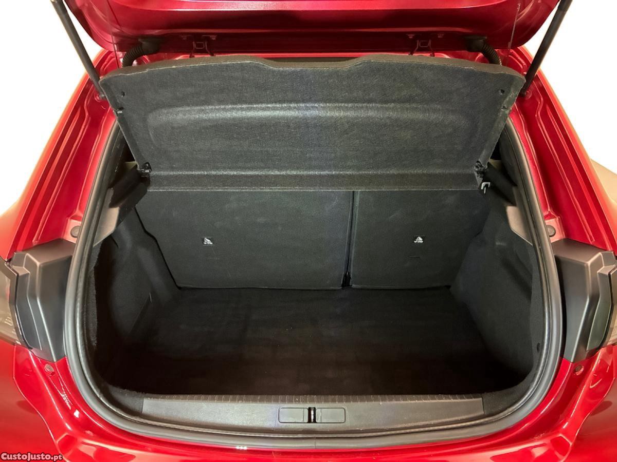 Peugeot 208 50 kWh Active Pack — fotografia 3